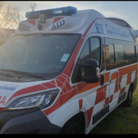 Ambulanza peugeot boxer 2017 vecotras