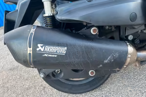 Akrapovic