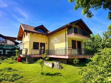 VILLA SINGOLA A GIVOLETTO