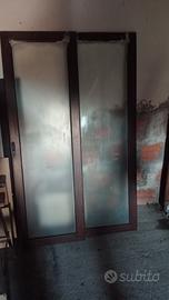 Finestra in alluminio 