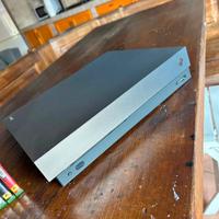 Xbox One X