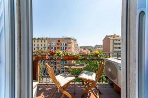 2 LOCALI A MILANO