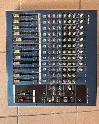 Mixer Yamaha MG16tt/4