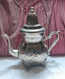 Teiera marocchina artigianale vintage in alpacca/B