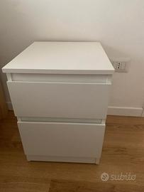 2 comodini IKEA MALM