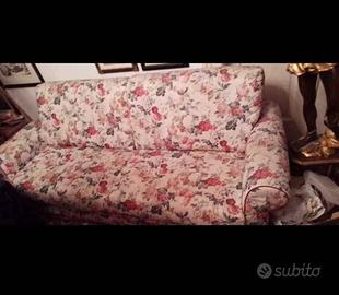 Divano a due e tre posti