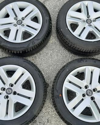 Cerchi, Copricerchi e Gomme da 16 Nuovi. 4 Fori