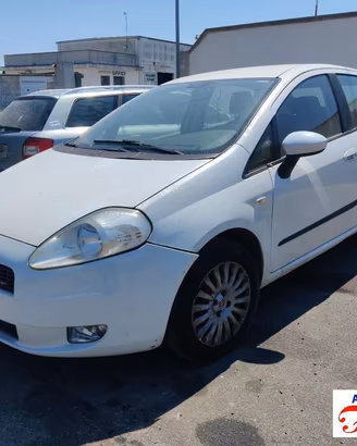 FIAT GRANDE PUNTO 199 1.3 D MULTIJET Ricambi -