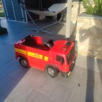 camion dei pompieri 