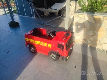 camion dei pompieri 