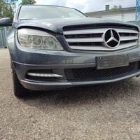 Paraurti anteriore MERCEDES-BENZ C 220 del 2010