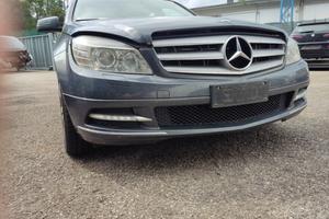 Paraurti anteriore MERCEDES-BENZ C 220 del 2010