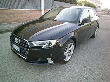 AUDI A3 SPB 1.6 TDI 116 CV Sport