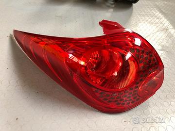 Faro posteriore sinistro peugeot 207 SW