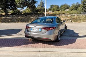 Alfa Romeo Giulia 2.2 Turbodiesel 150 CV AT8 Busin