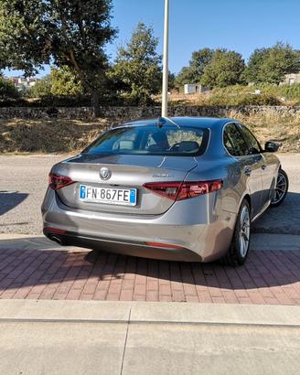 Alfa Romeo Giulia 2.2 Turbodiesel 150 CV AT8 Busin