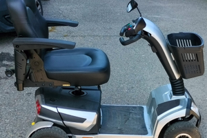 Scooter elettrico per disabili