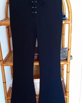 Pantaloni a zampa