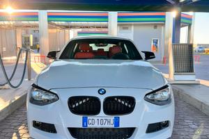 BMW serie 1 F20  - pelle rossa - tetto apribile