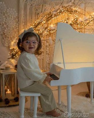 Pianoforte e Sgabello per Allestimenti Fotografici