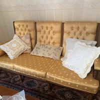 Divano vintage 3 posti + 2 poltrone 1 posto