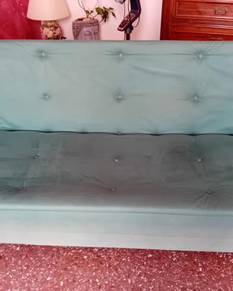 Divano letto e poltrona