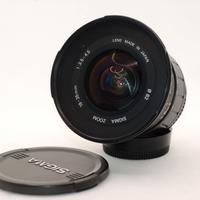 obiettivo sigma 18-35mm f3.5 4.5 aspherical Nikon