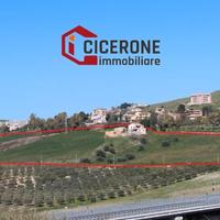 GRANDE CASALE RUSTICO e TERRENO