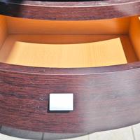 Comodini in rovere scuro + coppia di boiserie