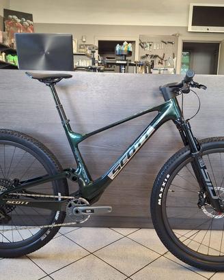 -25% SCOTT Spark RC Team Issue | Novità