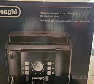 Macchiano del caffe automatica DE LONGHI  