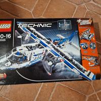 Lego Technic 42025 Aereo da carico