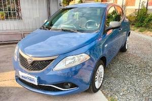 Lancia Ypsilon 1.2 69 CV 5 p. GPL Ecochic Unyca