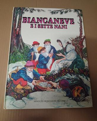libro Biancaneve e i sette nani Mondadori vintage 