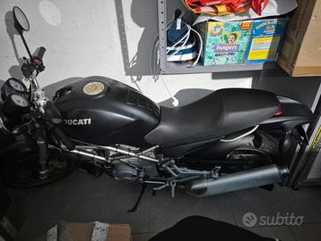 Ducati Monster 620