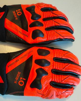 guanti moto dainese nuovi tg m8,5