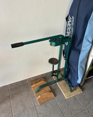 Tappatrice bottiglie vino