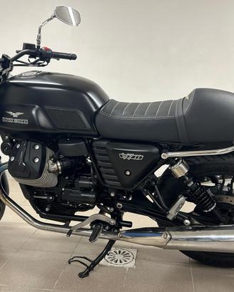 Moto Guzzi  v7 II