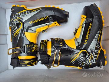 scarponi La Sportiva "Solar" tg. 27,5 