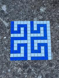 mosaico greca piastrelle 25x25 bianco e blu 135mq