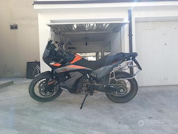 KTM 890 ADV 2023 ancora in garanzia