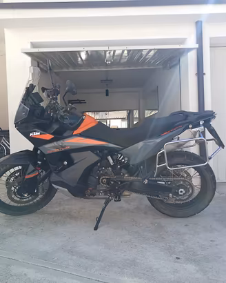 KTM 890 ADV 2023 ancora in garanzia
