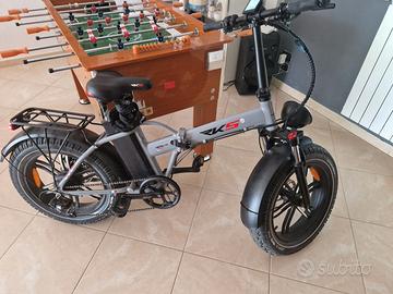 Bici Fat bike 630 wat freno disco idraulico