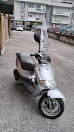 SCOOTER DIESIS PIAGGIO 50 c.c.