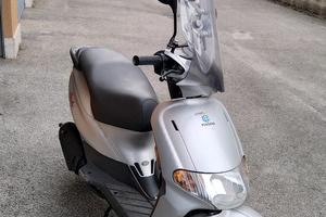 SCOOTER DIESIS PIAGGIO 50 c.c.