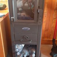 Stufa a legna completa