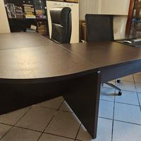 mobilio ufficio, scrivania con cassetti ed armadi