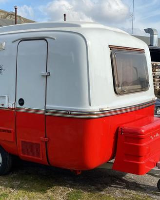 Caravan Lander Graziella 340 vintage restaurata