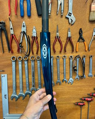 Forcella Easton carbonio 1 1/8” dritta - QR