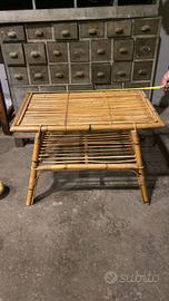 Tavolino in bambu da collezione